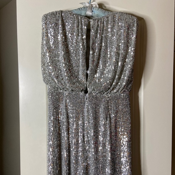 Blouson Silver Sequin Midi Dress; Sleeveless; Evening or Wedding; 8 Petite - Picture 4 of 15